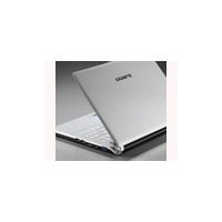 日本ギガバイト、ドッキングステーション付属の13.3型ノート 画像
