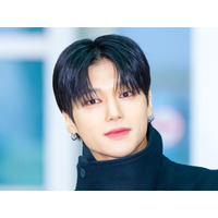 ATEEZ・ウヨン、オールブラックコーデで視線を独占!パリで輝く“ワールドクラス”の風格 画像