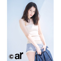 長澤まさみ、『ar』30周年号のカバーガールに！ニットのショートパンツ姿で魅了 画像