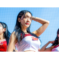 旦那が羨ましい…韓国プロ野球チアがラブラブ結婚式SHOT公開、“甘々キス”も披露で反響続々【PHOTO】 画像
