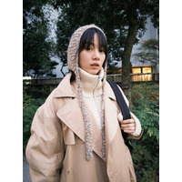 のん、“冬コーデ散歩”オフショにファン悶絶！「可愛さ100倍」「な、なんて、可愛らしいんでしょう。。」 画像