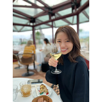 「沢山の念願が叶った、大満足な旅でした」大原優乃、パリ名所でのオフショ大公開！ 画像