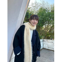 のん、ふわもこストールのカレンダーオフショに反響！「疲れが吹っ飛びました感謝」 画像