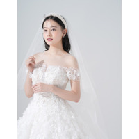 来期朝ドラ『風、薫る』主演・上坂樹里、美しすぎるウェディングドレス姿に反響！「世界一の花嫁さん」「ドレス似合いすぎてます」 画像