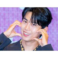 「愛してるよ、ジヘ」木村拓哉と共演したオク・テギョン（2PM）、授賞式で“愛の告白”！結婚相手の実名明かす 画像