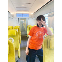 のん、新型特急ラビュー車内でピースサイン！主演ドラマ第1話のYouTube無料公開期間延長を報告 画像