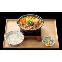 スパイスと和風だしの絶妙な味わい！吉野家「牛カレー鍋膳」29日より復活販売 画像