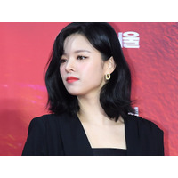 TWICE・ジョンヨン、“ピチッ”とタイトウェアで引き締めボディ披露！「美しすぎ」「完璧」と反響 画像