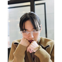 のん、シャープな眼鏡姿で洗練された雰囲気に！休日のプライベートショット公開 画像