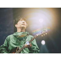 星野源、2度目の訪韓でアリーナ公演開催！コラボした韓国人気女性ラッパーもゲスト出演し大盛況 画像