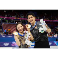 ミラノ五輪金「りくりゅう」、拠点・カナダに「帰ります」エアカナダからはプレゼントも 画像