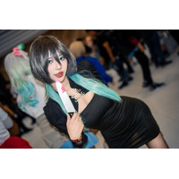 形の良い美ヒップのS字カーブが素晴らしい！「極楽街」虚のスレンダー美女が妖艶だった【写真8枚】 画像