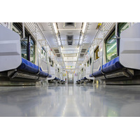 電車内がハッピーターンだらけに！？公式Xが「ハッピーターン化計画」を告知 画像