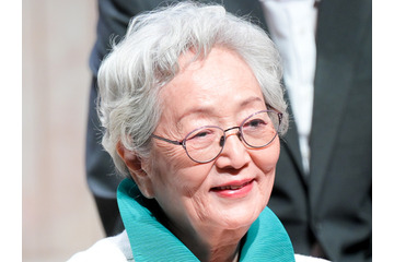 韓国大御所女優、長年闘病中だった元アナウンサーの夫を亡くす…享年89歳、66年連れ添う 画像