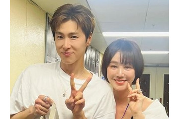 ユンホの“義理堅さ”に感動…母の葬儀に駆けつけた縁、韓国女優が初単独コンを熱烈応援 画像