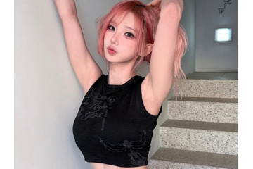 「意外とボリュームも…」“氷晶肌”とラベンダーの対比が美…QWERベーシストのマゼンタが夕張に 画像