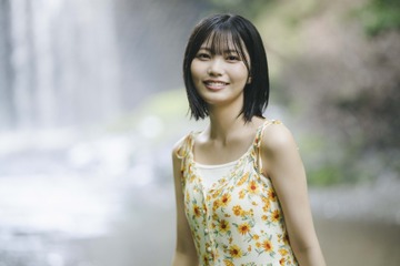 乃木坂46・中西アルノ、夏ならではのエモーショナルなグラビア！ 画像