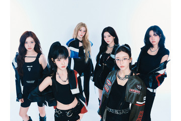 STAYC、日本1stフルアルバム『STAY ALIVE』のジャケット解禁！豪華17曲収録の詳細も公開 画像