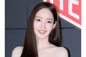 「奇跡のビジュアル」40歳を迎えた女優パク・ミニョン、“年齢不詳”の美貌に驚きの声！ 画像