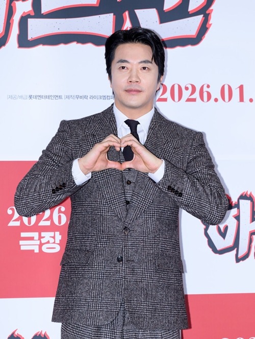 クォン・サンウ