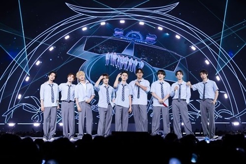 SEVENTEEN
