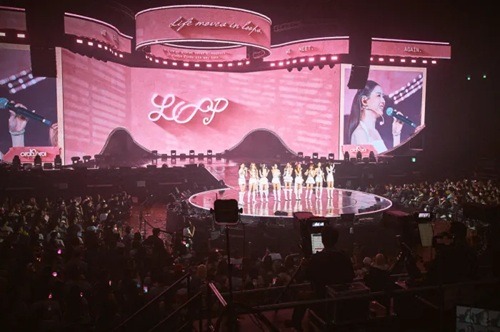 コンサート「2026 I.O.I CONCERT TOUR : LOOP」