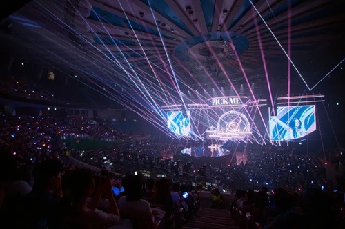「2026 I.O.I CONCERT TOUR : LOOP」