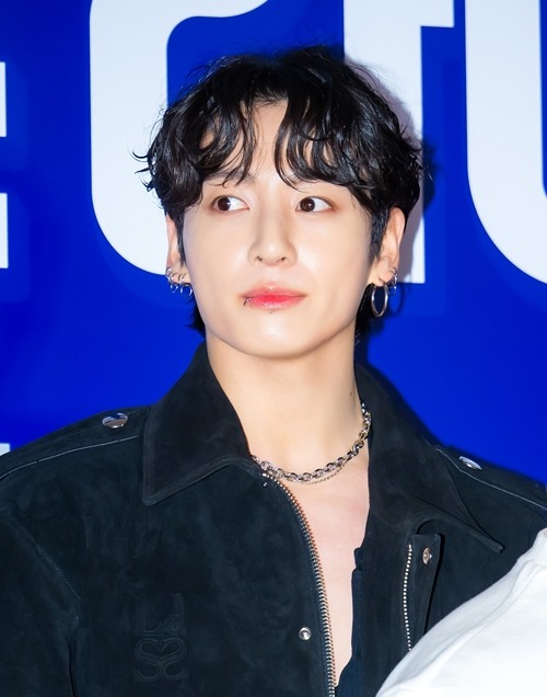 JUNG KOOK