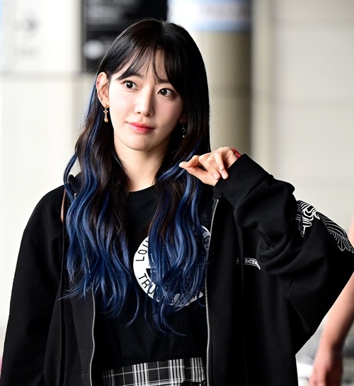 宮脇咲良
