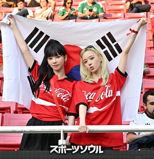 カリナ(左)とウィンター