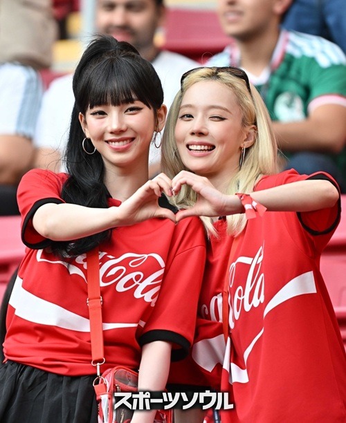 カリナ(左)とウィンター