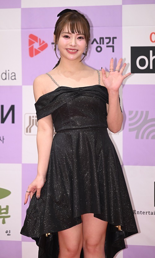 小倉由菜