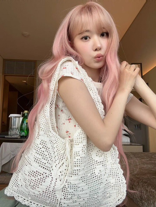 宮脇咲良