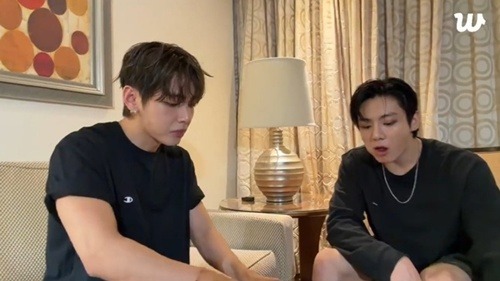 V、JUNG KOOK