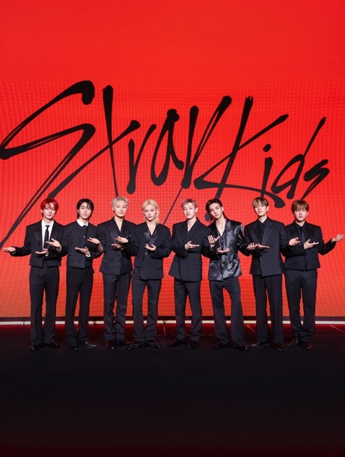 Stray Kids