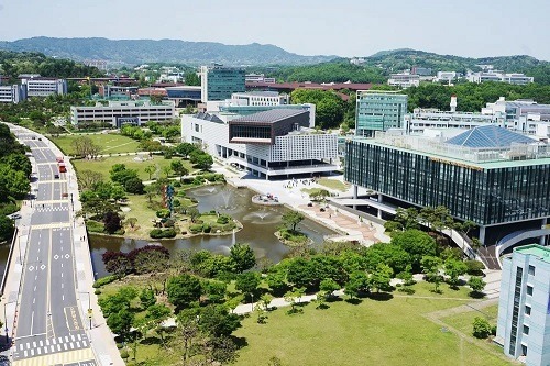 KAIST
