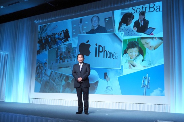 ソフトバンクのiPhone販売の歴史を振り返った同社 代表取締役副社長 兼 COOの榛葉淳氏