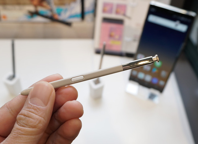 ペン先がさらに改良されたNote 8のSペン