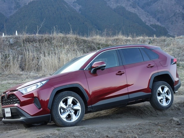 トヨタ RAV4