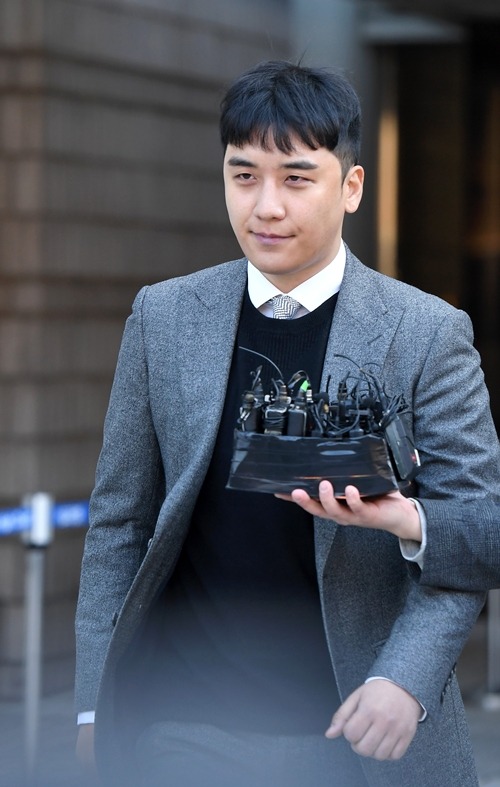 元BIGBANGのスンリ