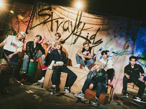 Stray Kids