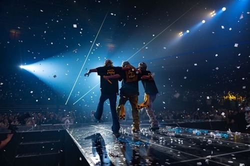 BIGBANG