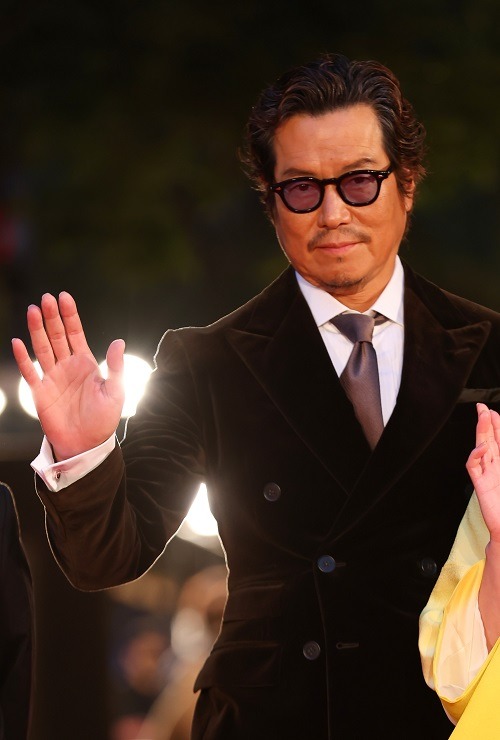 豊川悦司