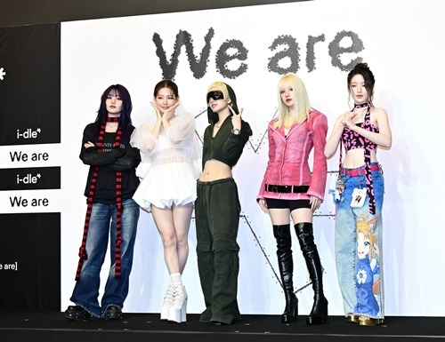 i-dle