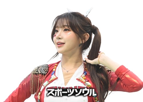 イ・ジュウン