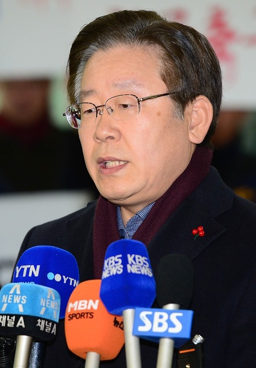 李在明氏