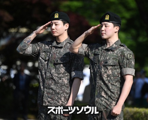 JIMIN、JUNG KOOK