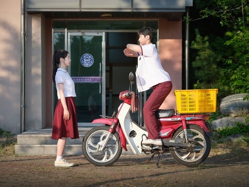 『あの夏、僕たちが好きだったソナへ』場面写真
