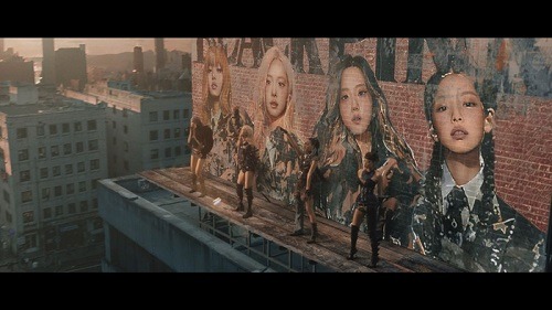 BLACKPINKの『JUMP』MV
