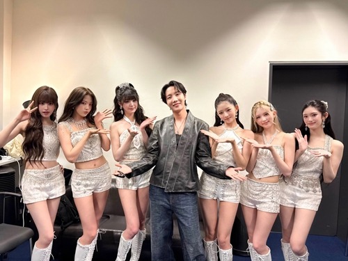 J-HOPE、IVE